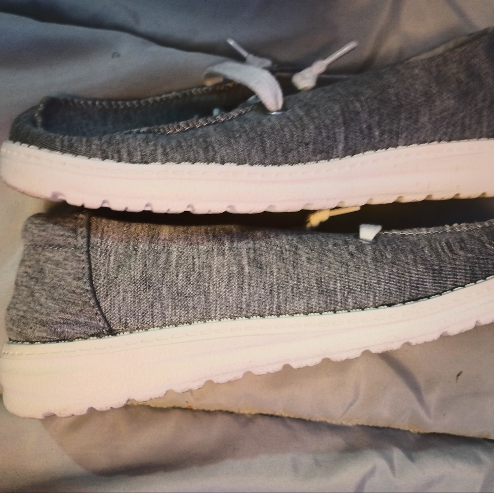 Jelly pop shoes